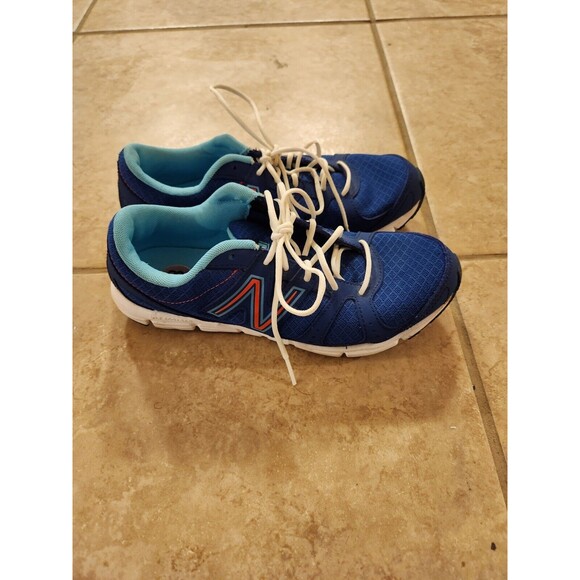 NEW BALANCE 550v3 Blue Pink Lightweight Sneakers Size US 8.5 EUR 40 - Picture 1 of 7